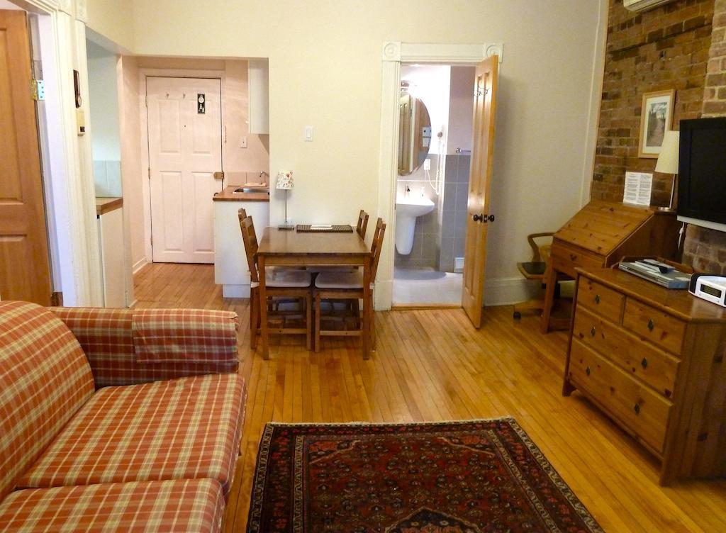 Gite University Bed And Breakfast 蒙特利尔 客房 照片