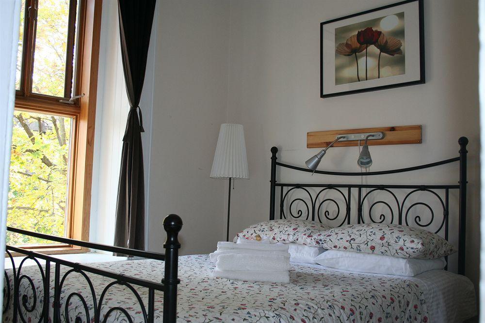 Gite University Bed And Breakfast 蒙特利尔 外观 照片