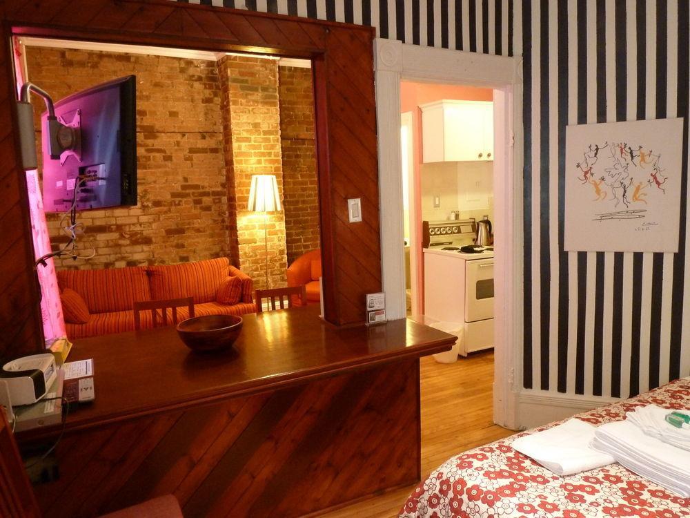Gite University Bed And Breakfast 蒙特利尔 外观 照片